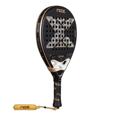 Pala NOX AT10 Genius 18K by Agustin Tapia 2026